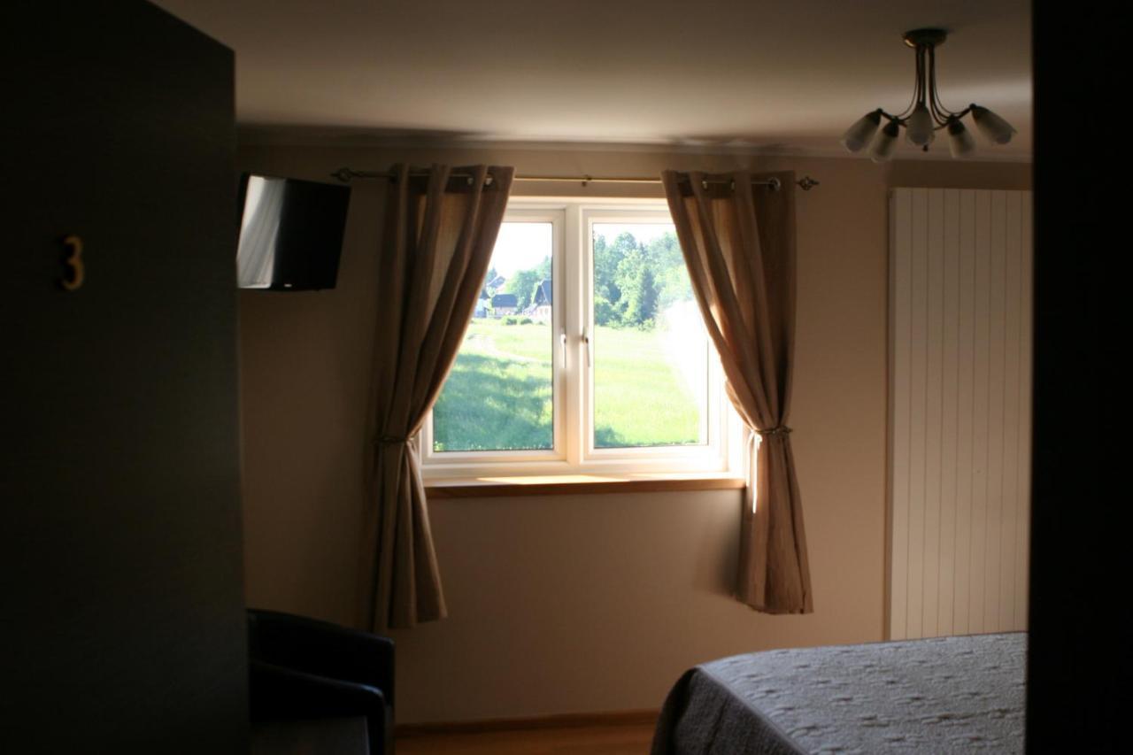Bed and Breakfast Millenium House 1 Езерца Экстерьер фото